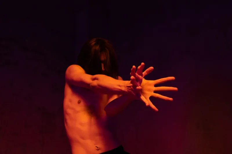 From Peace Signs to Power Moves: The Story Behind Shinjuku's Most Iconic Hand Choreography